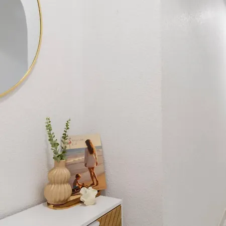 Atico Pink Beachfront Torrevieja