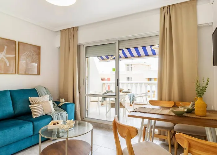 Atico Pink Beachfront Torrevieja