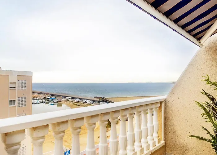 Apartment Atico Pink Beachfront Torrevieja